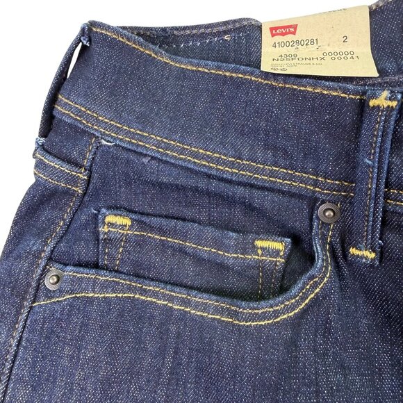 Levis Womens Dark Wash Denim Bootcut Jeans Mid Rise Slimming Size 10 Medium Fit - Picture 4 of 16